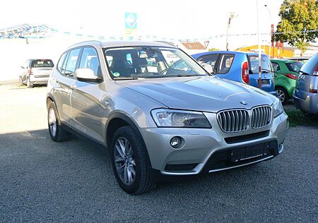 BMW X3 xDrive 28 iA/Head-Up/Leder/Navi/Xenon