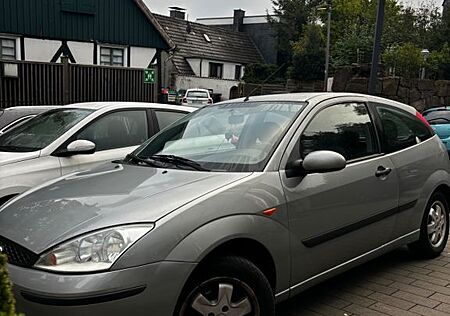 Ford Focus 1.6 -