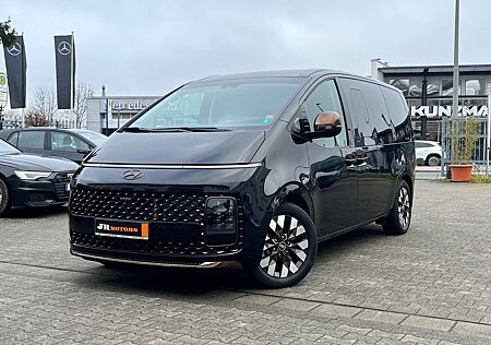 Hyundai Staria Signature 2.2 CRDI 4WD*Leder,7Sitze,VOLL*