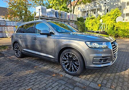Audi Q7 3.0 TDI quattro MAXIMAL B&O Massage Service