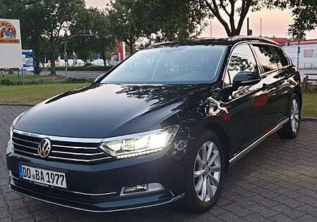 VW Passat Variant Volkswagen 2.0 TDI BMT Highline Variant ...