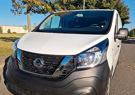 Nissan NV300 L2H1 AHK Klima PDC Kamera Tempomat