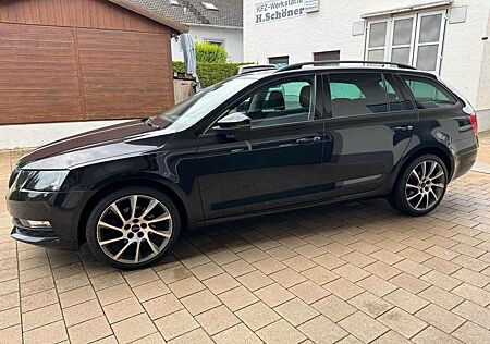 Skoda Octavia Combi Ambition DSG Navi AHK 8-fach