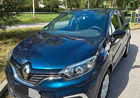 Renault Captur LIMITED TCe 90