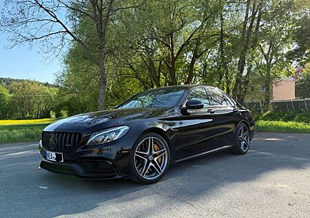 Mercedes-Benz C 63 AMG Mercedes-AMG C 63 S Mercedes-AMG S