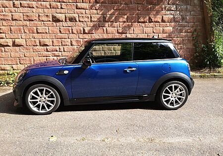 Mini Cooper R56