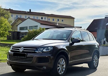 VW Touareg Volkswagen 3.0 V6 TDI Kamera *Langstreckenfahrzeug