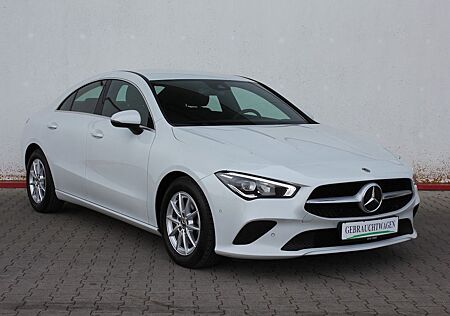 Mercedes-Benz CLA 180 CLA 180d Coupé Cp. 458 WideScreen 16.697 € NETTO