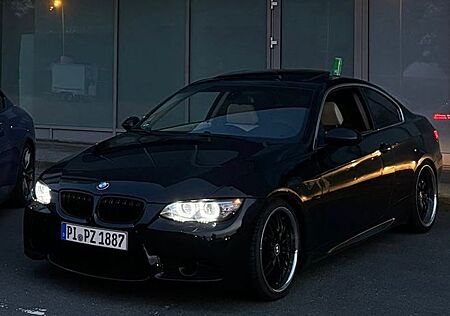 BMW 325i Coupé - TÜV neu - viele Neuteile