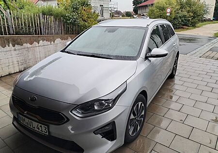 Kia Cee'd Sportswagon 1.6 CRDi Platinum Edition ...