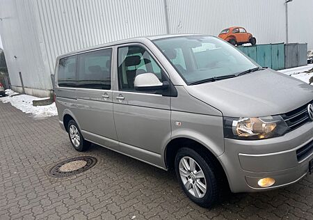 VW T5 Transporter Volkswagen Bus Multivan Special