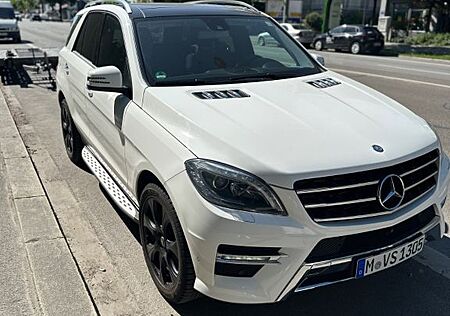 Mercedes-Benz ML 350 AMG BlueTEC 4MATIC