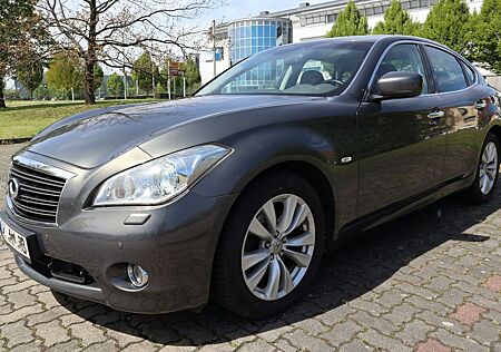 Infiniti M37 V6 S Premium*Schiebedach*Leder*Xenon*Navi