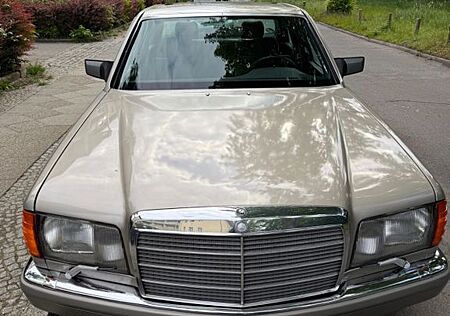 Mercedes-Benz S 420 SEL 8 Zylinder