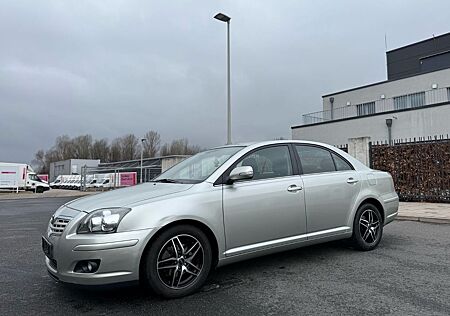 Toyota Avensis 1.8 Sol Lim.
