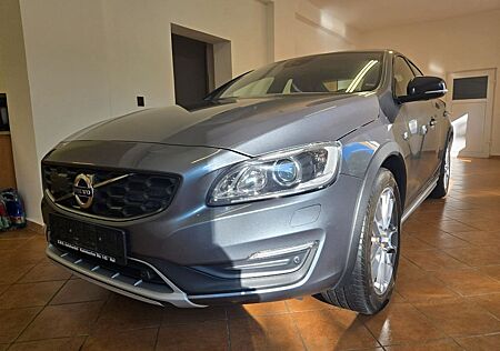 Volvo V90 Cross Country S60 Cross Country D4 Geartronic Summum Summum