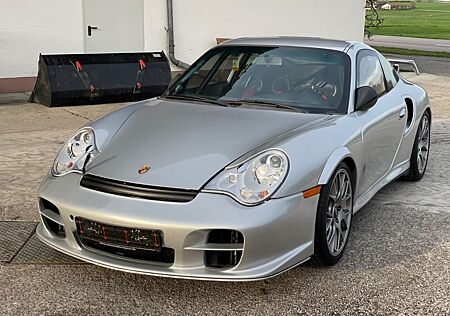 Porsche 996 GT2