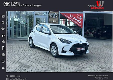 Toyota Yaris Hybrid Business Navi ACC Apple CarPlay And