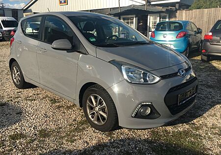 Hyundai i10 FIFA World Cup Edition KLIMA SHZ TÜV NEU