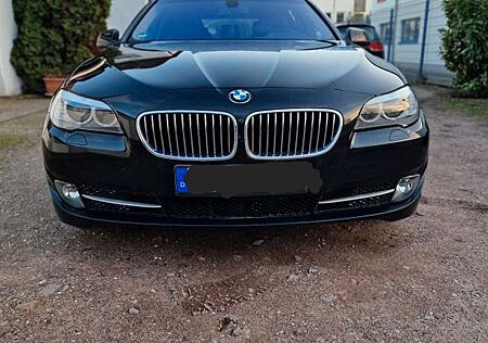 BMW 530d xDrive Touring -