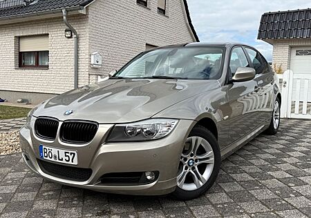 BMW 318i Lim. *TOP GEPFLEGT*SITZHEIZUNG*KLIMAAUTOM.*