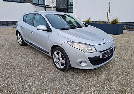 Renault Megane 1.6 Dynamique III Lim. Klimaautomatik/AHK