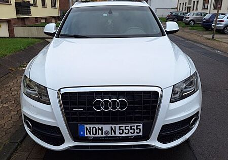 Audi Q5 3.0 TDI S tronic quattro -