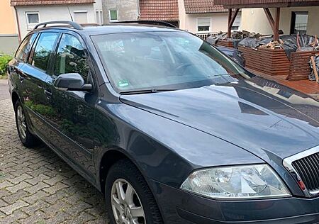 Skoda Octavia Combi 1.6 FSI Elegance Elegance