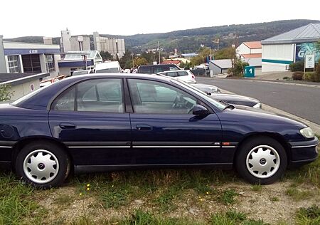 Opel Omega 2.0 16V Plus Klima Plus Klima