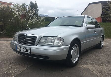 Mercedes-Benz C 220 Sport