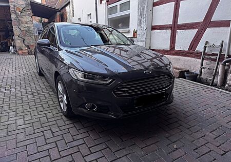 Ford Mondeo 2,0 TDCi 132kW Titanium PowerShift Ti...
