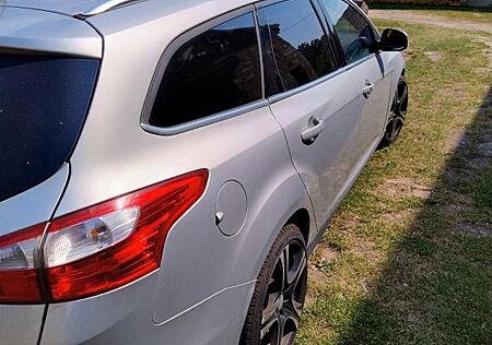 Ford Focus 2,0TDCi 120kW Titanium ATM