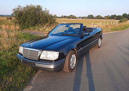 Mercedes-Benz E 220 E Cabrio Sportline