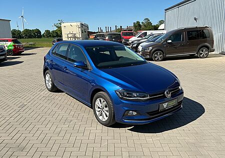 VW Polo Volkswagen VI Highline ACC LED Navi PDC