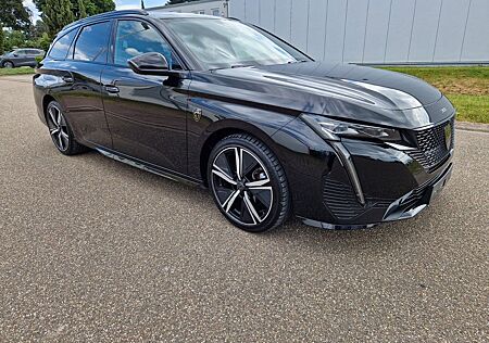 Peugeot 308 BlueHDi 130 GT SW Matrix Leder 360" Massage