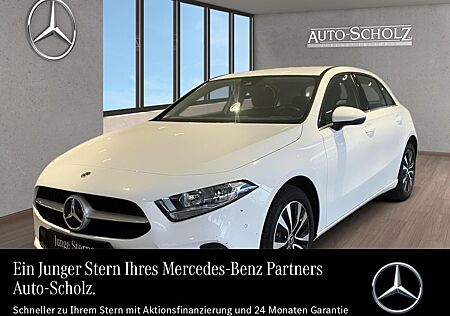 Mercedes-Benz A 250 e STYLE+AMBIENTE+KAMERA+CARPLAY+SPIEGEL+BC