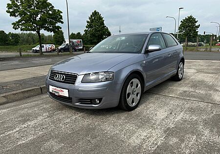 Audi A3 2.0 FSI Ambition/Automatik/Zahnriemen