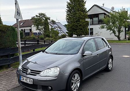 VW Golf Volkswagen V 1.6 TÜV 3/27 *Bremsen neu*