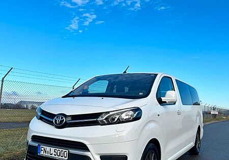 Toyota Pro Ace Proace (Verso) 2,0-l-D-4D 130kW L2 Shuttle C...