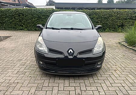 Renault Clio Initiale 1.6 16V ESP 82kW AT Initiale