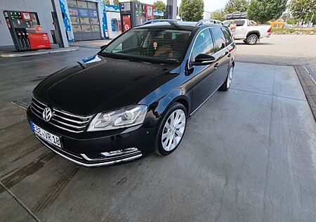 VW Passat Variant Volkswagen 3.6 V6 DSG 4MOTION Highline V...