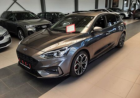 Ford Focus 1,5 EcoBoost ST-Line Navi Kamera SH LH LED
