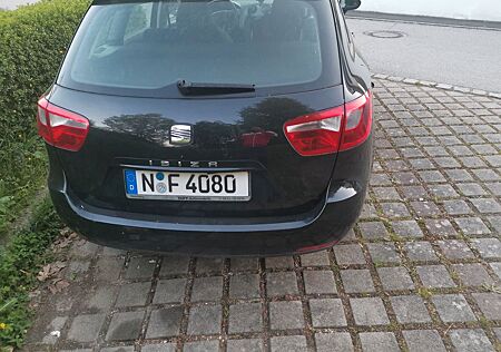 Seat Ibiza 1.4 16V Reference ST Reference