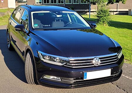 VW Passat Variant Volkswagen 2.0 TDI BMT R-LINE LED NAVI ACC