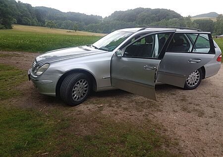 Mercedes-Benz E 240 T ELEGANCE Elegance