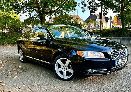 Volvo S80 2.4D D5 TÜV 04/26