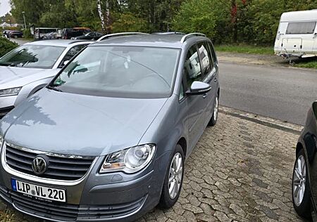 VW Touran Volkswagen 1.9 TDI DPF Trendline BlueMotion Tren...