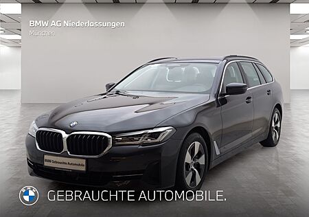 BMW 530d xDrive Touring Standheizung Harman/K LED