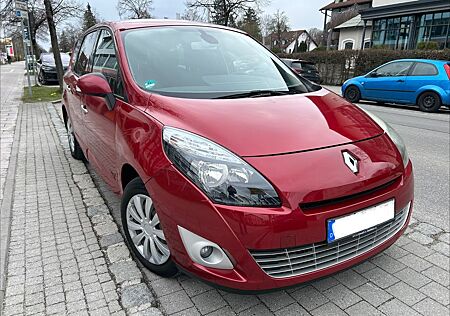 Renault Scenic III Grand Dynamique 1.9 dci/7 Sitzer