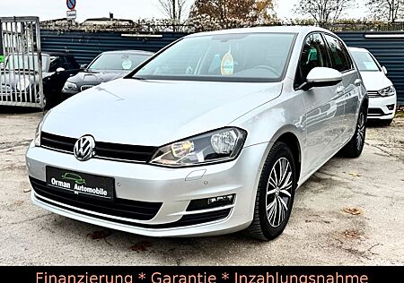 VW Golf Volkswagen VII Lim. Allstar BMT NAVI SHZ PDZ TEMPO